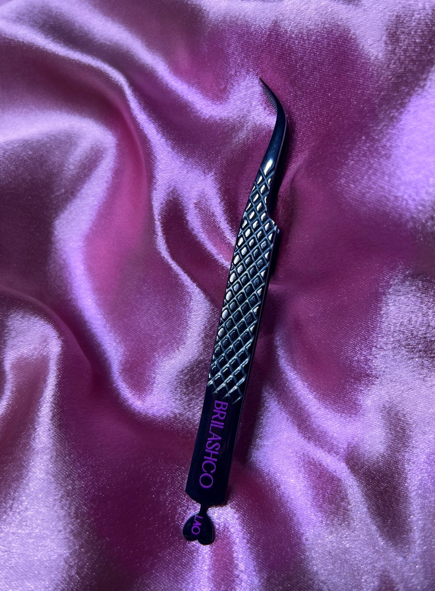 Fiber Tip~ Curvy Tweezer